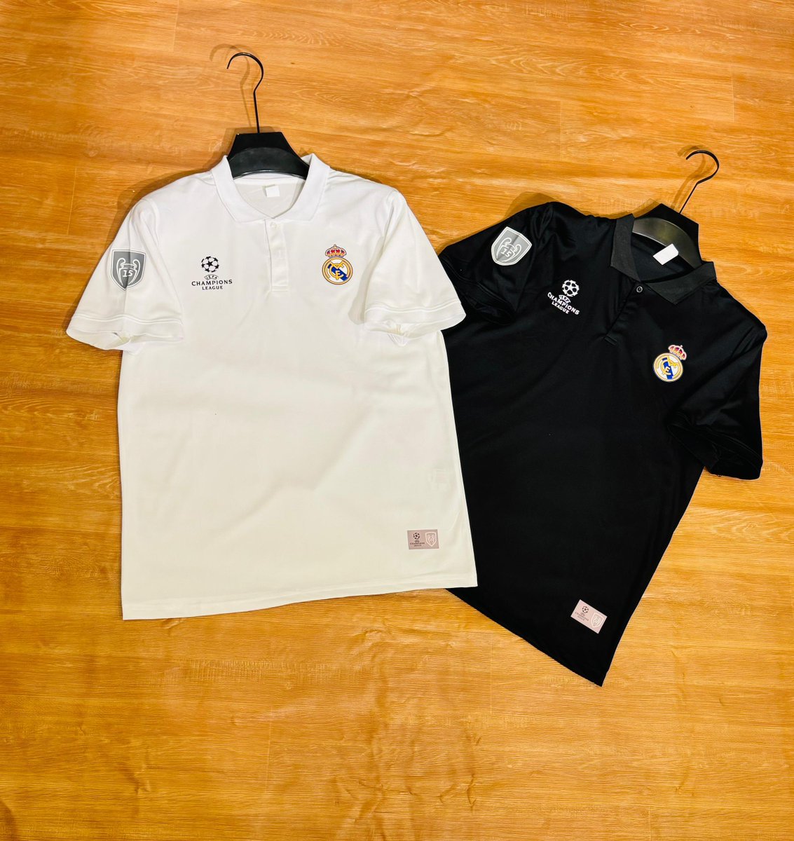 Jay_jerseys's tweet photo. REAL MADRID OFFICIAL CLUB POLOS NOW AVAILABLE IN STORE 🏬🤩*

*AVAILABLE IN COLOR 🧡🖤*

SIZE M-2XL
🏷️15,000

3XL 🏷️16,000 https://t.co/SzH88MDrAz