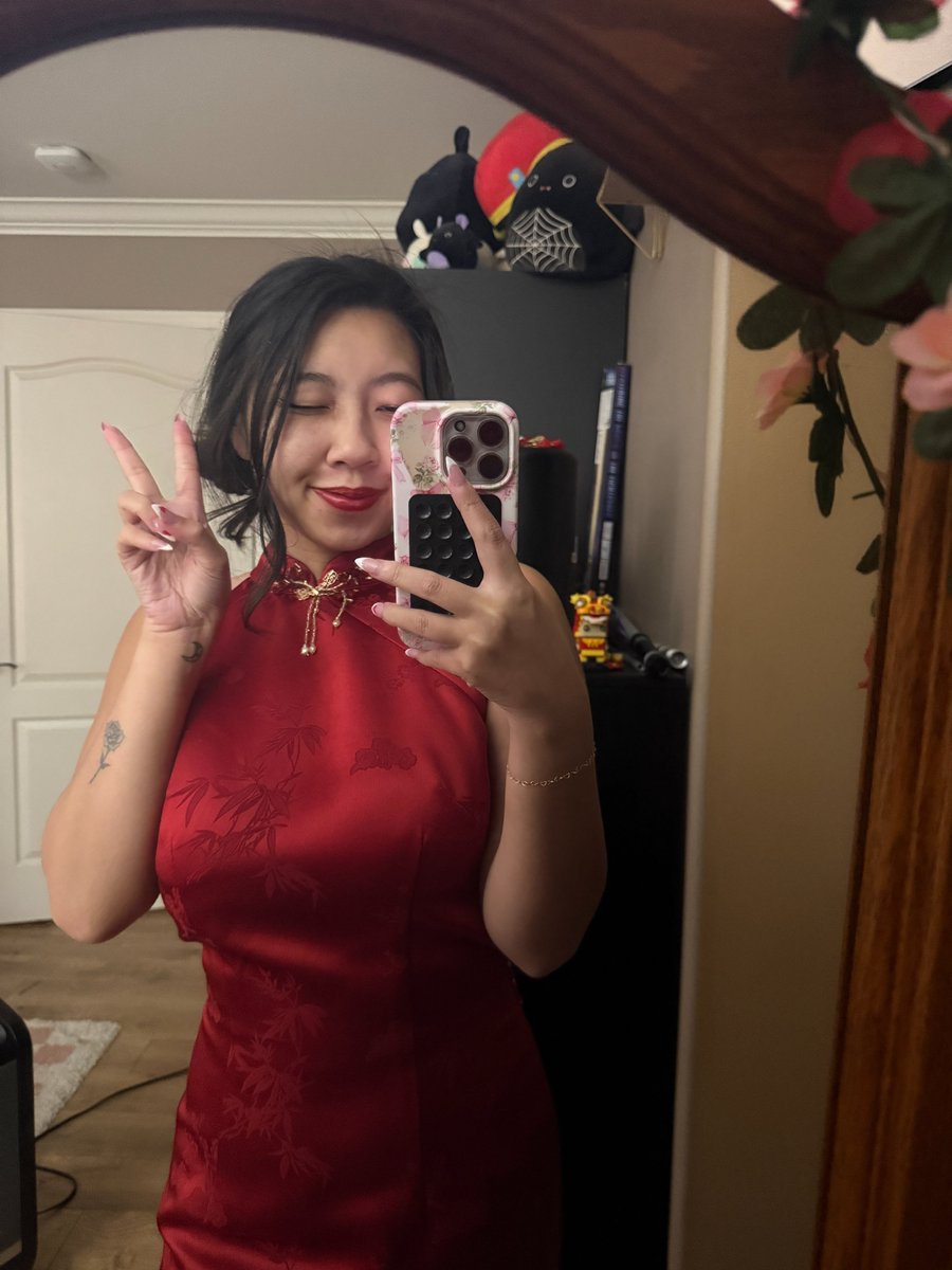 Rose Rain tweet media