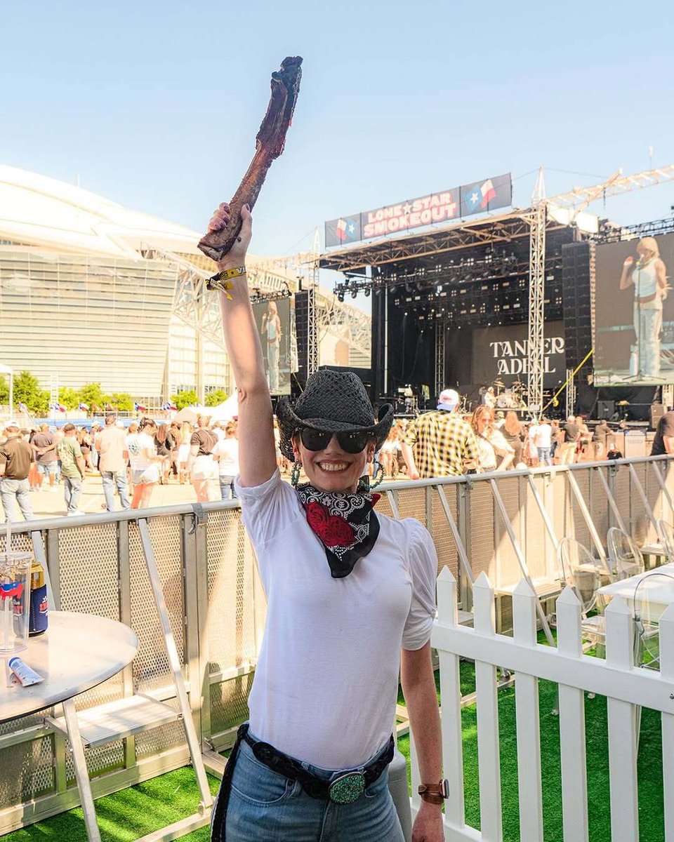 On Location tweet media