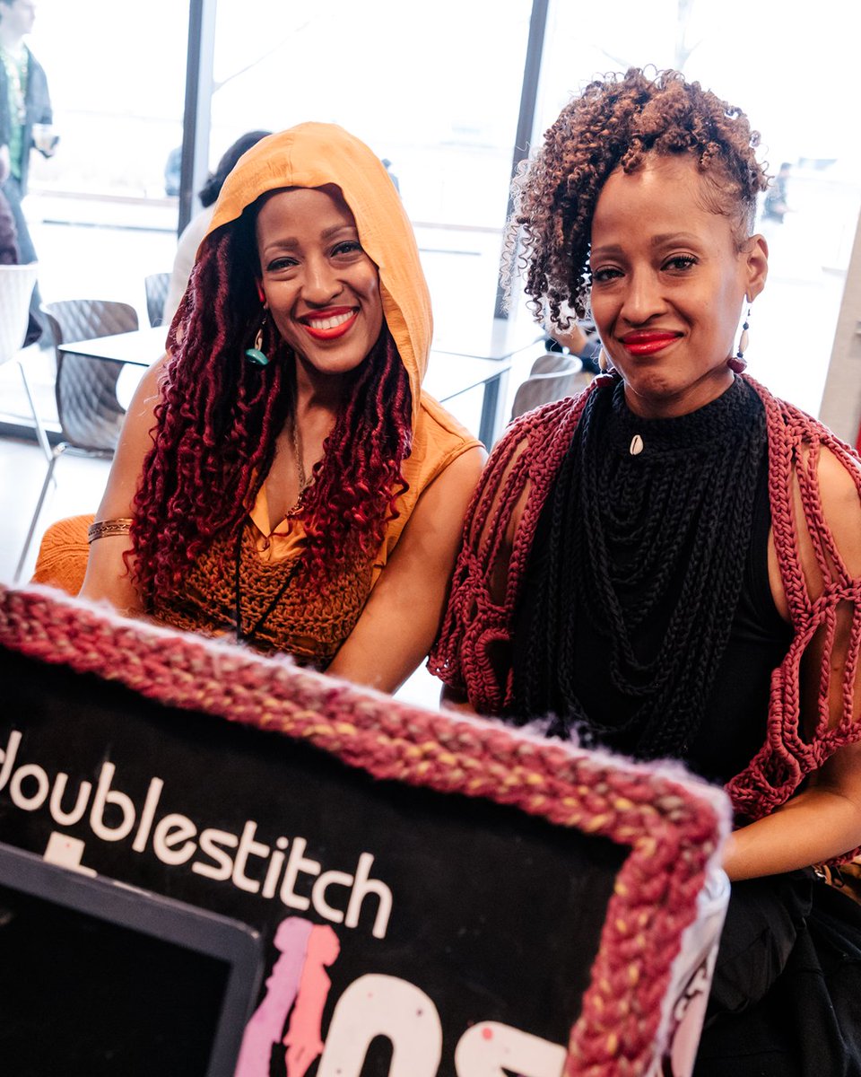 Navy Pier tweet media