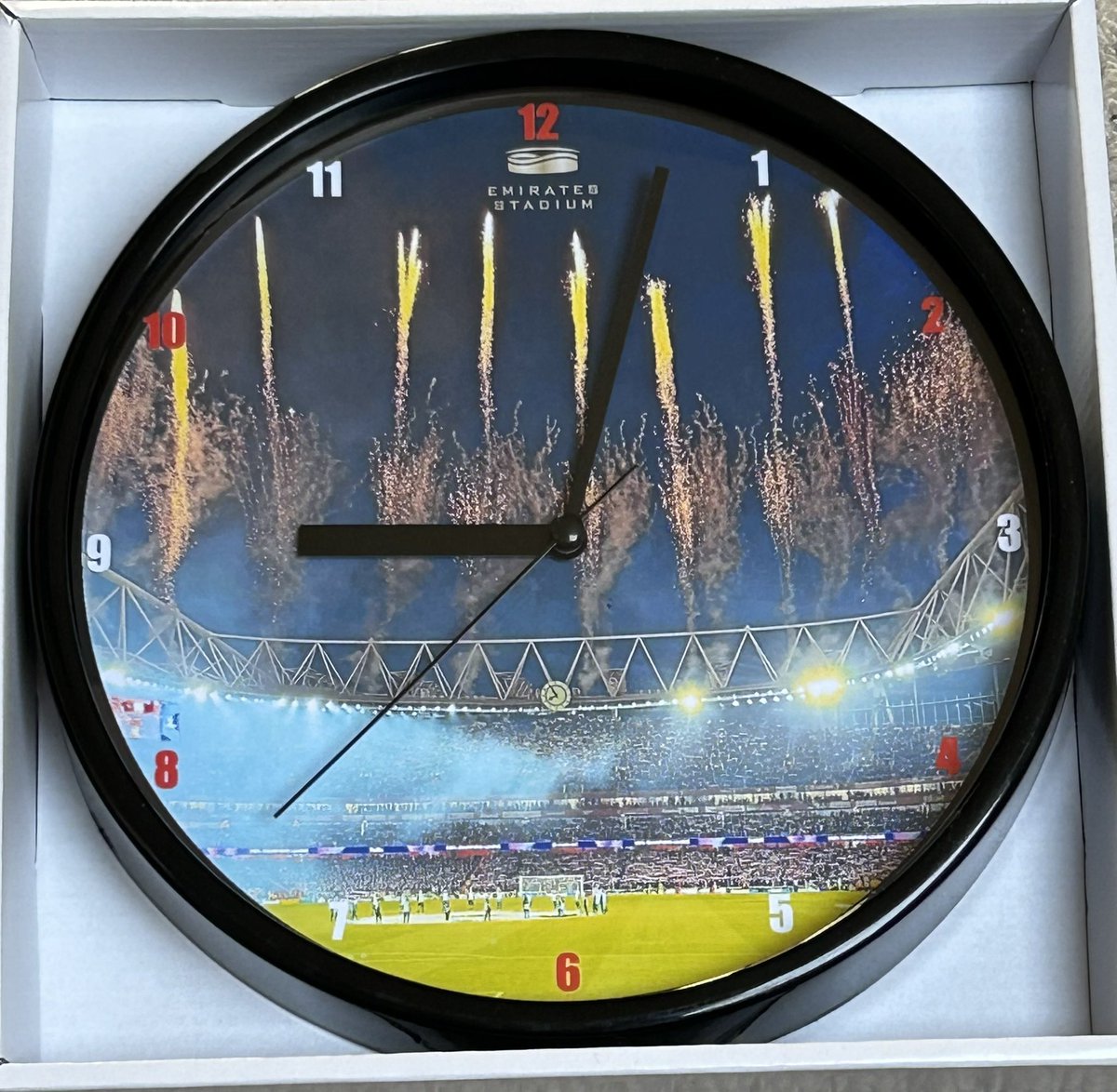 Classic Football Clocks tweet media