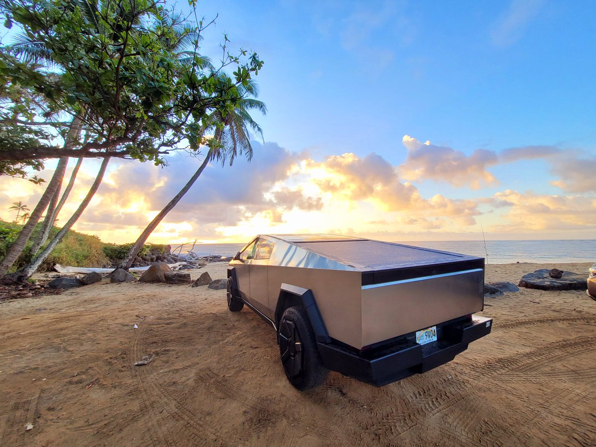 JESUS LOVES KAUA'I tweet media