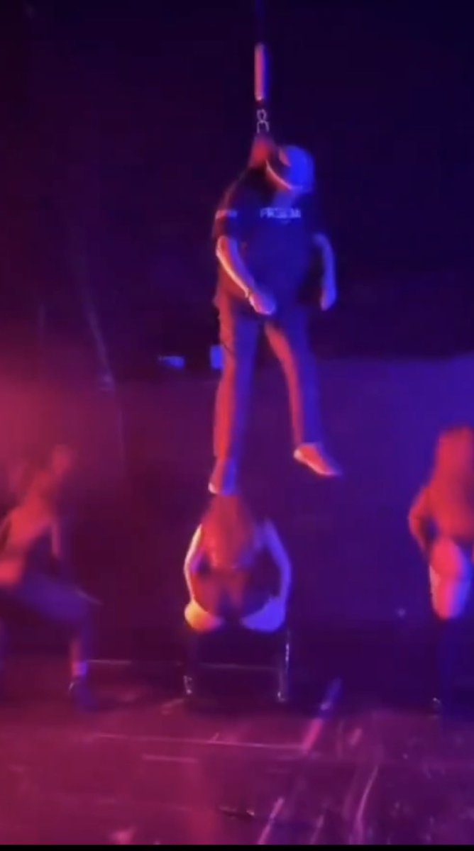 ᛟ 𝕎𝕪𝕒𝕥𝕥 ℙ.ℍ𝕒𝕦𝕖𝕣 ᛉ tweet media