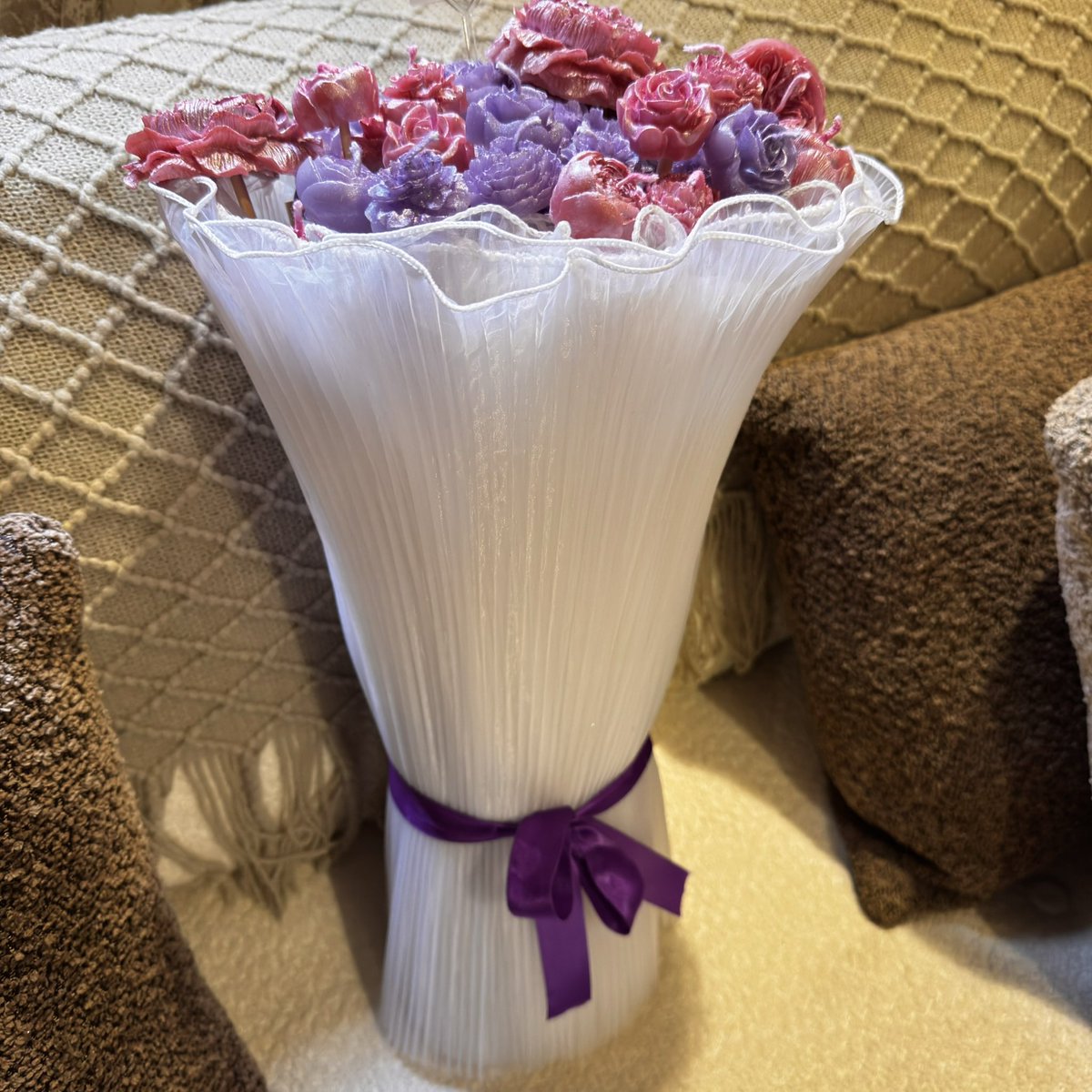 شمعة مُرهفة tweet media