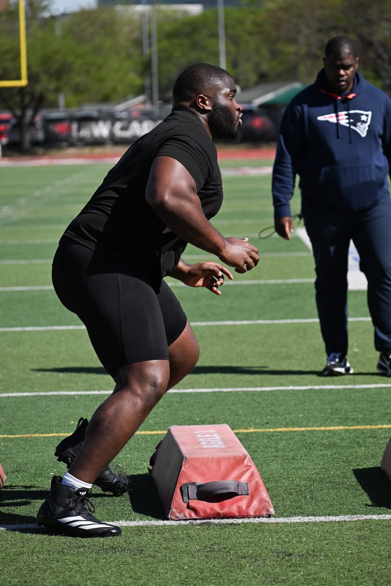 UIW Football tweet media