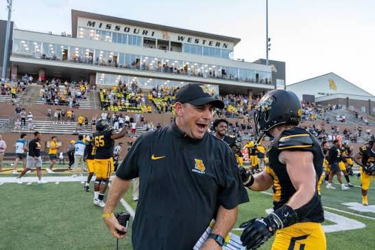 Ja'VionWalker tweet media