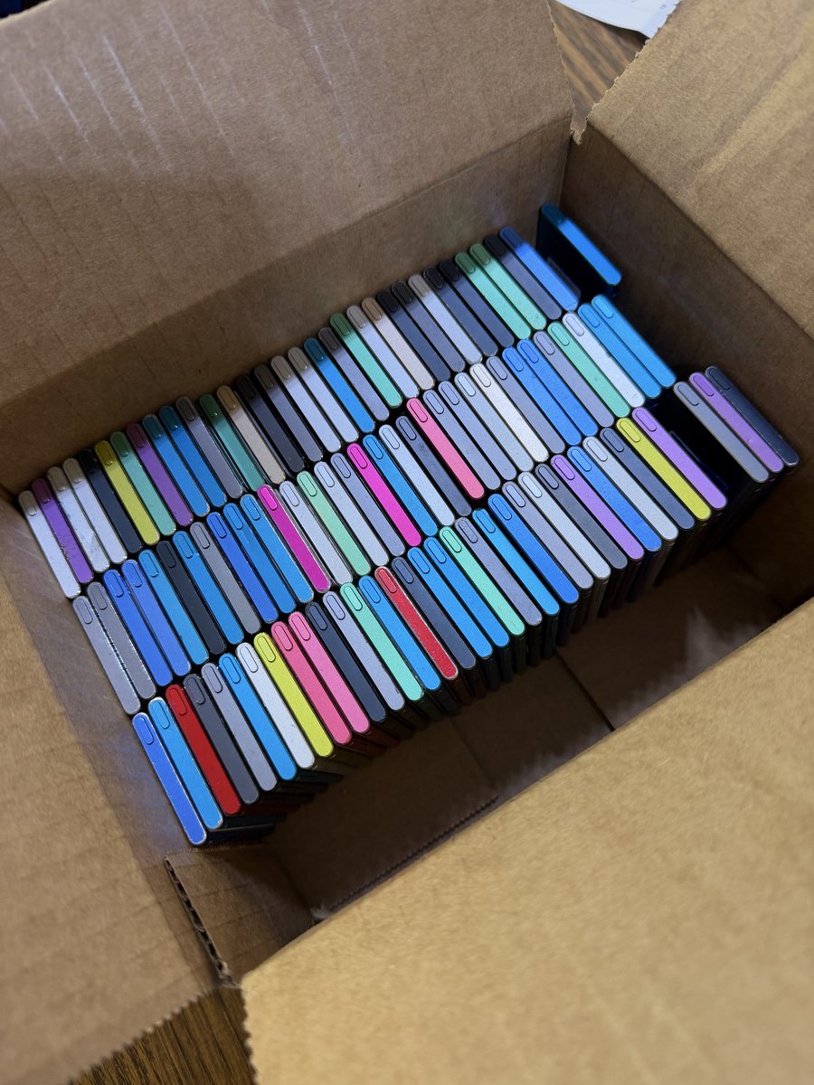 Elite Obsolete Electronics tweet media