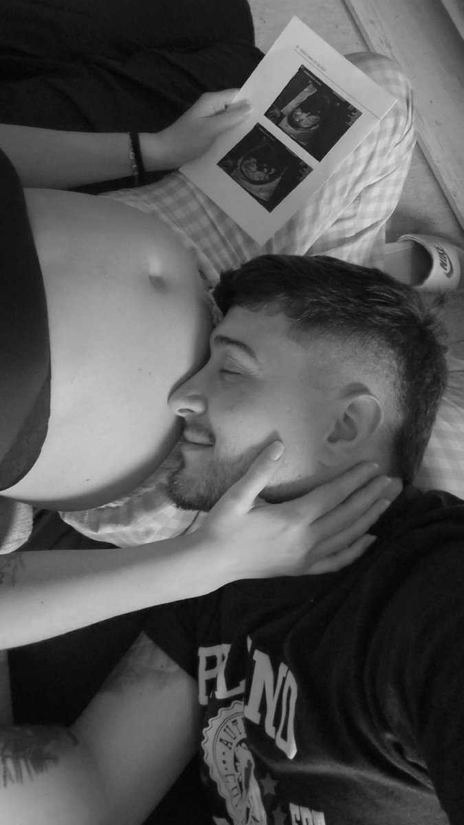 lyydia22's tweet photo. Feliz día al futuro papá, que estoy segura que será un padre increíble ✨️🩷 https://t.co/dC4mVcqBqZ