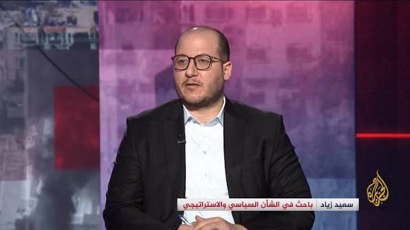 abo1fares's tweet photo. اعتقال #سعيد_زياد يجعلنا نتساءل عن دوافع الرسائل المطولة من مقيمين في قطر، صحفيون ومذيعون ودعاة، وتبدل مواقف البعض، وتبنيهم بعضهم مواقف معيبة ومزرية مثل محمد الصغير و لقاء مكي، هل هذه المواقف إلزامية؟

جميعنا في مأزق، والخصم هو الاحتلال، فلا تعقدوها أكثر.
#الحرية_للمحلل_سعيد_زياد https://t.co/pHKOwxodX1