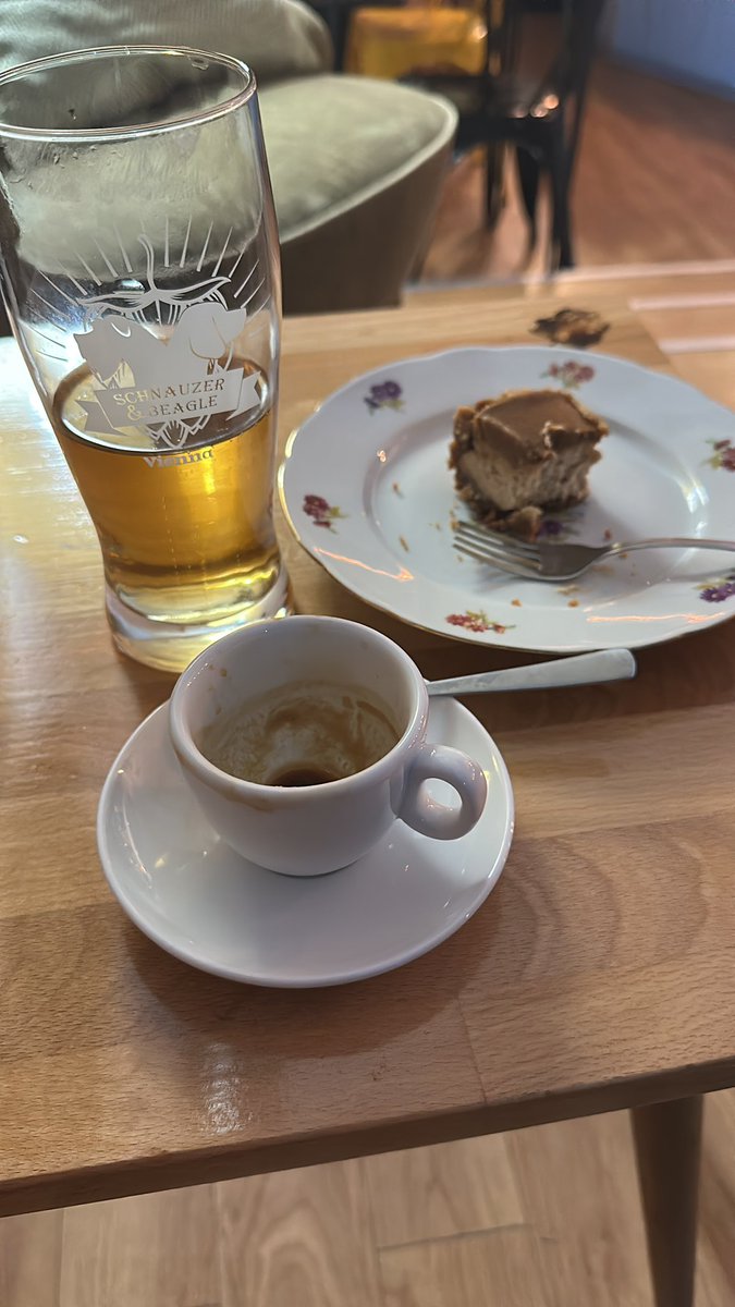 lecker Bierchen tweet media