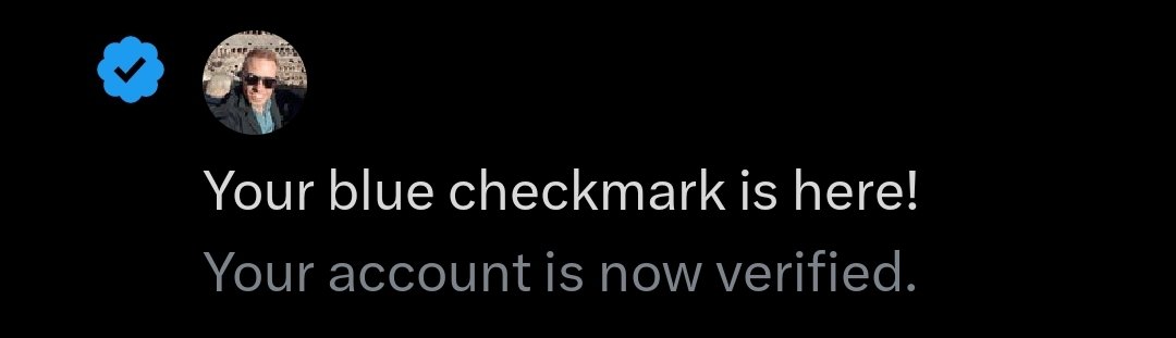I changed my picture and for a moment I became invisible!