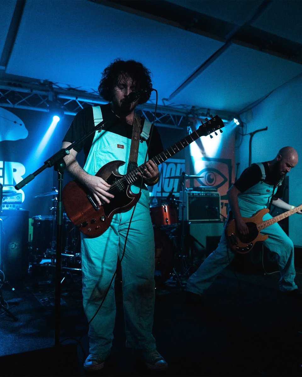 L’islet Records tweet media