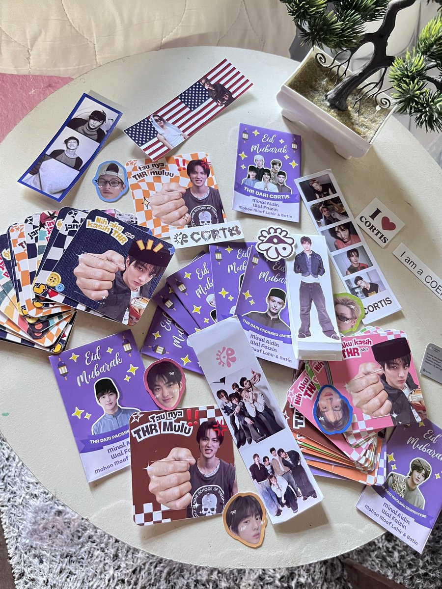 🪞🎀 tweet media