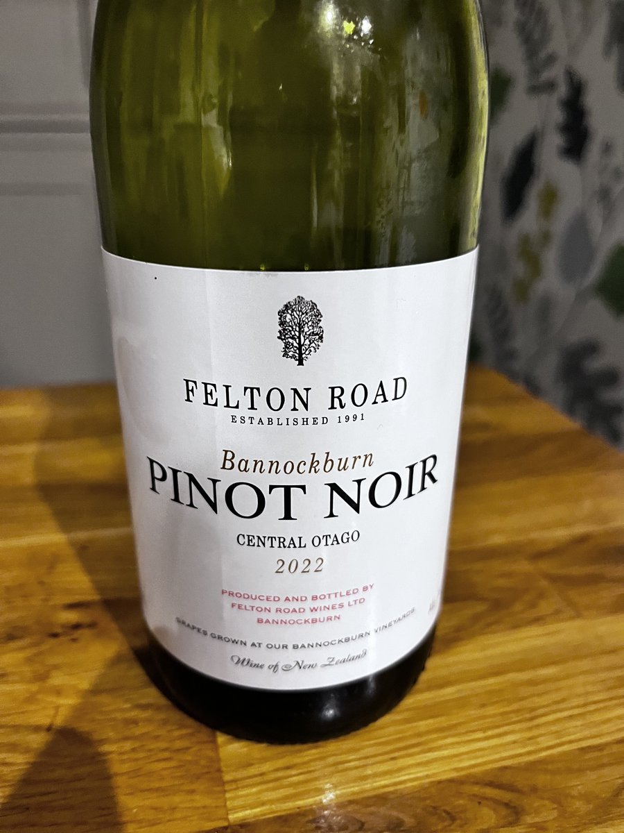 Ken Hawkins tweet media