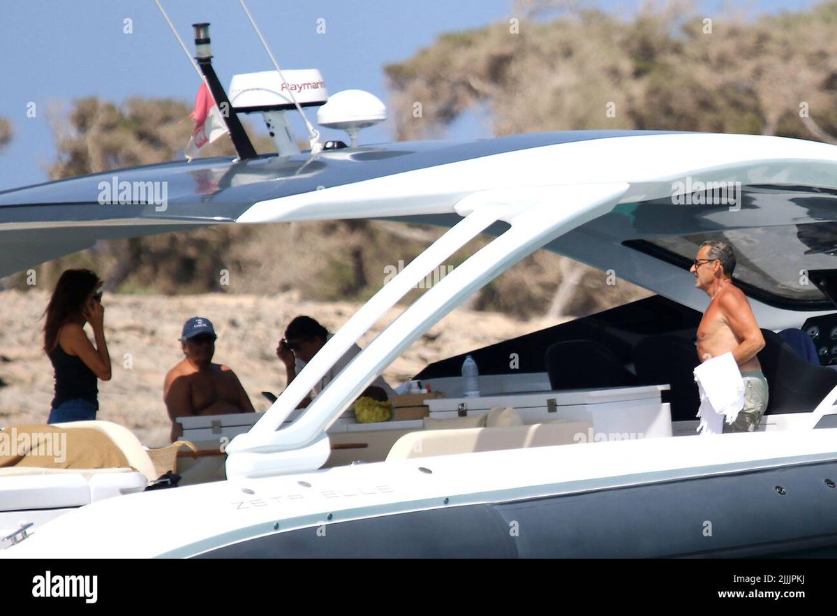 BobLaFrite tweet media