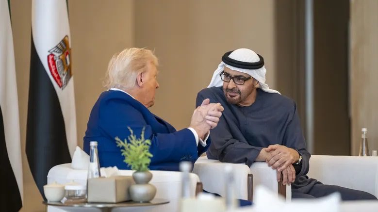 ترامب وولي عهد أبوظبي يبحثان التطورات الإقليمية ودعم أميركي للإمارات