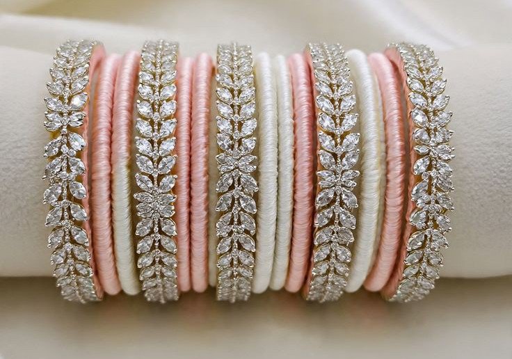 Hazel ✨ tweet media