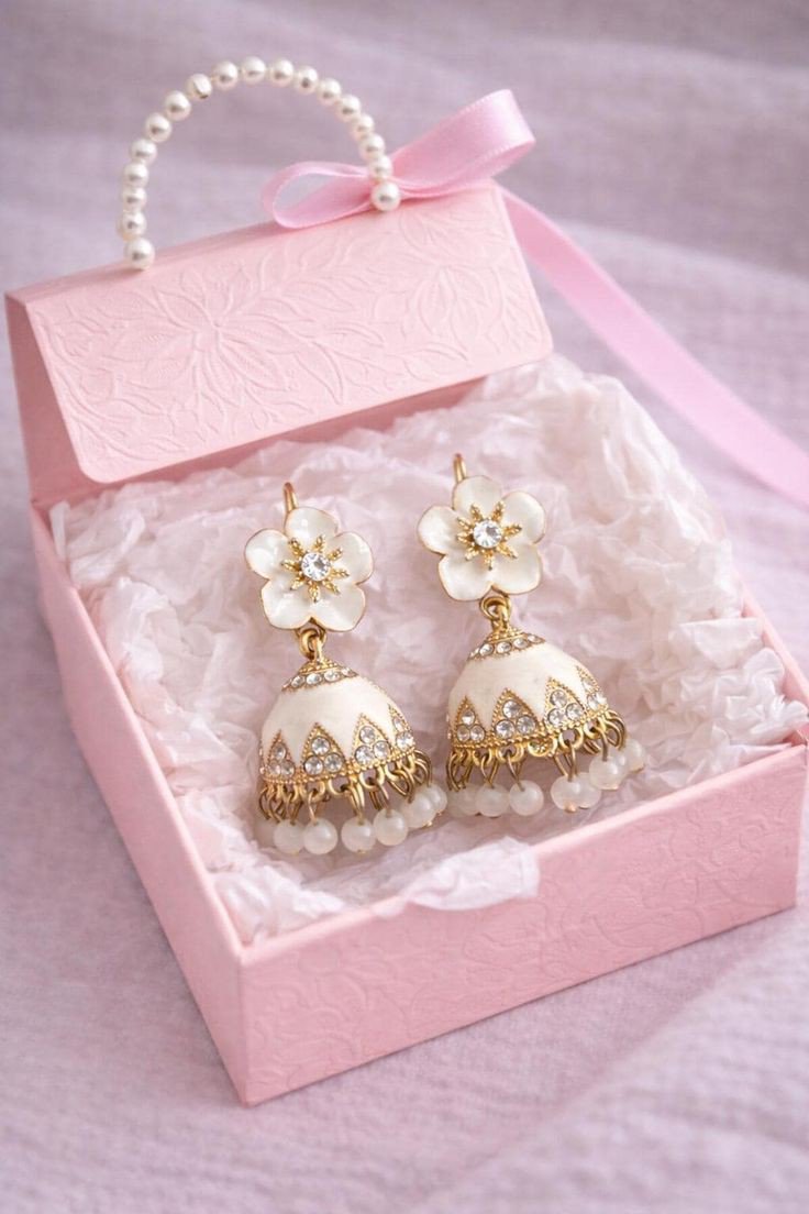 Hazel ✨ tweet media