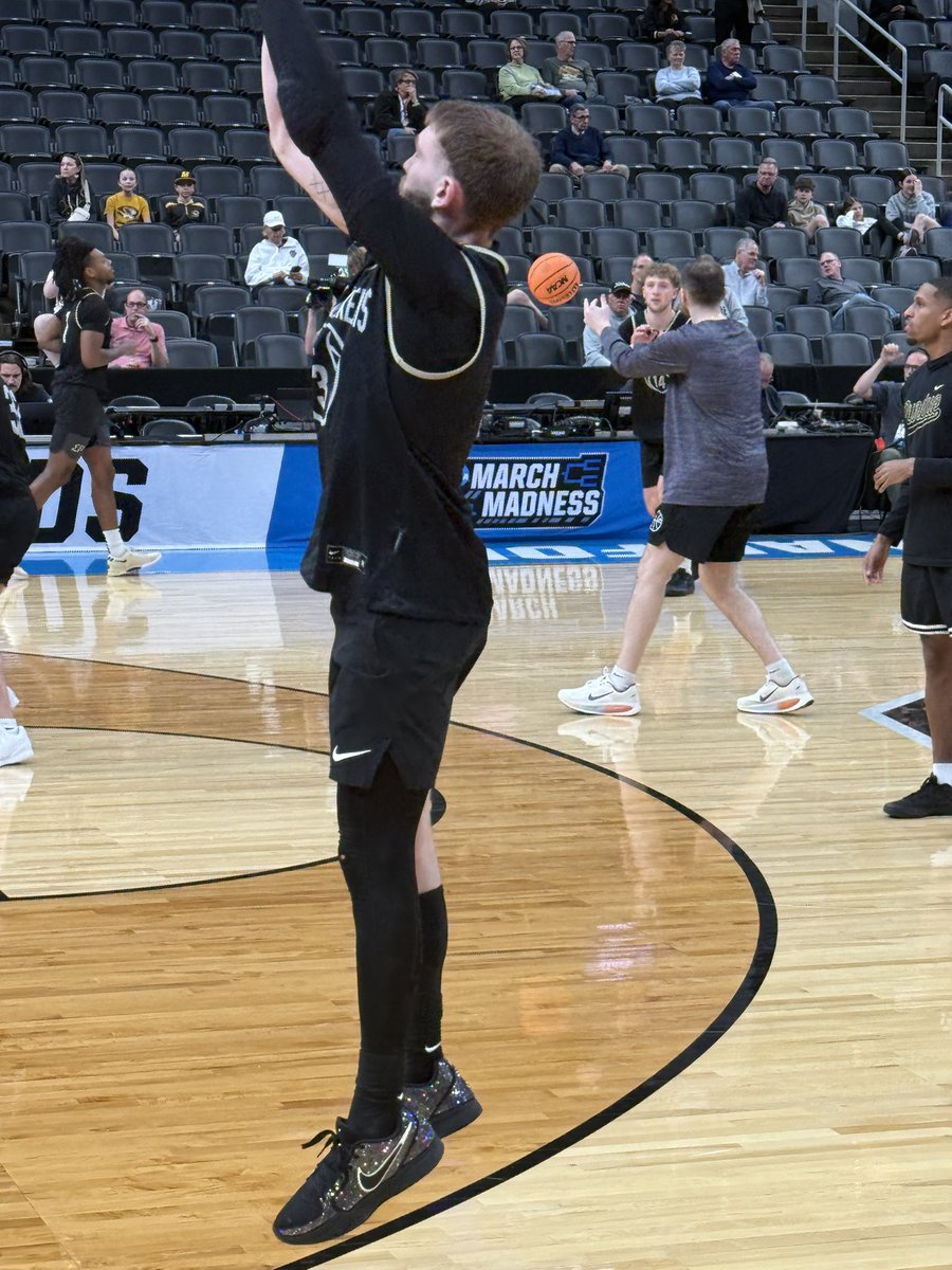 Boiler Suit Guys tweet media