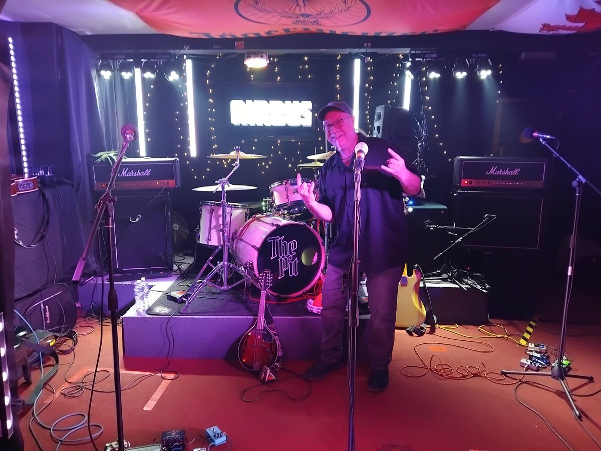 Christopher Fielden tweet media