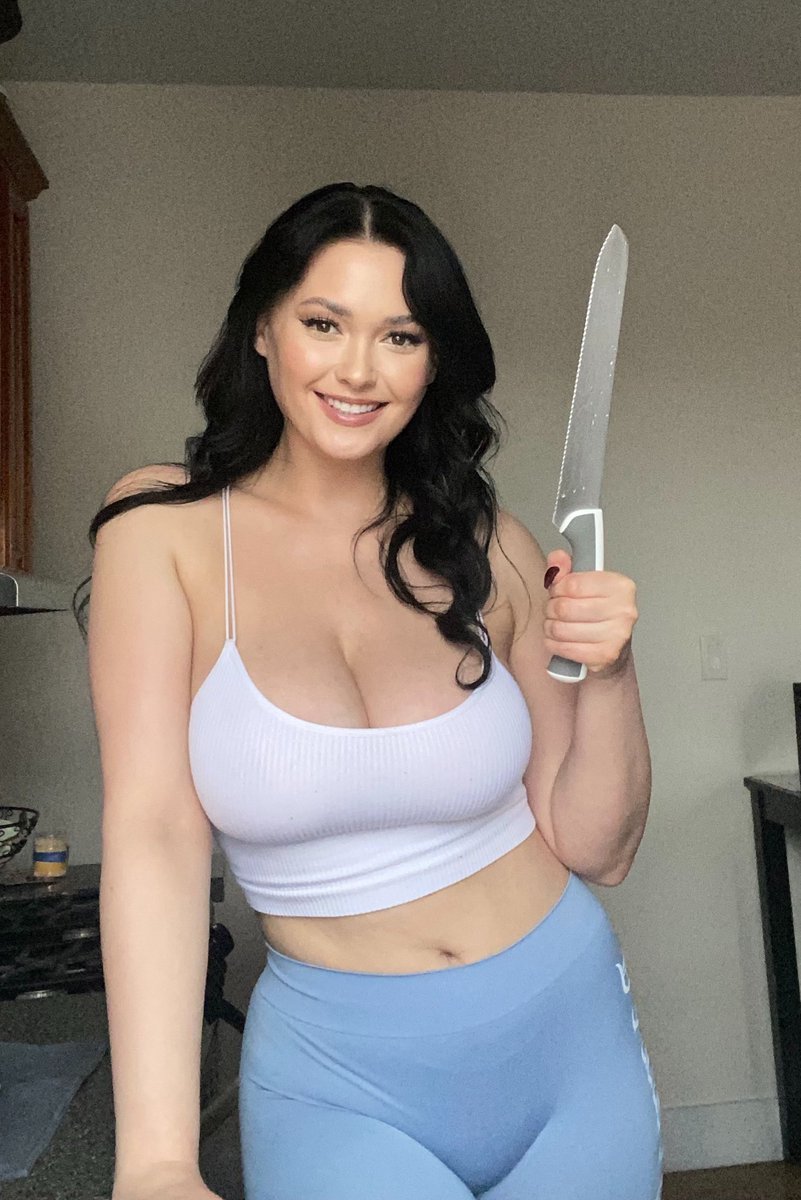 MICHELLEYROO tweet media