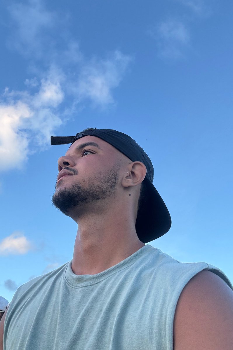 lucas🦈 tweet media