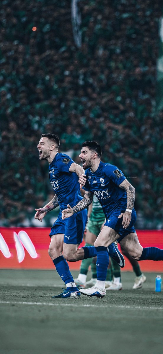 𝘽𝙇𝙐𝙀 𝘿𝙀𝙎 tweet media