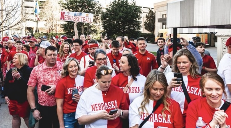 𝐅𝐫𝐞𝐞𝐦𝐚𝐧 𝐅𝐚𝐥𝐜𝐨𝐧𝐬 tweet media