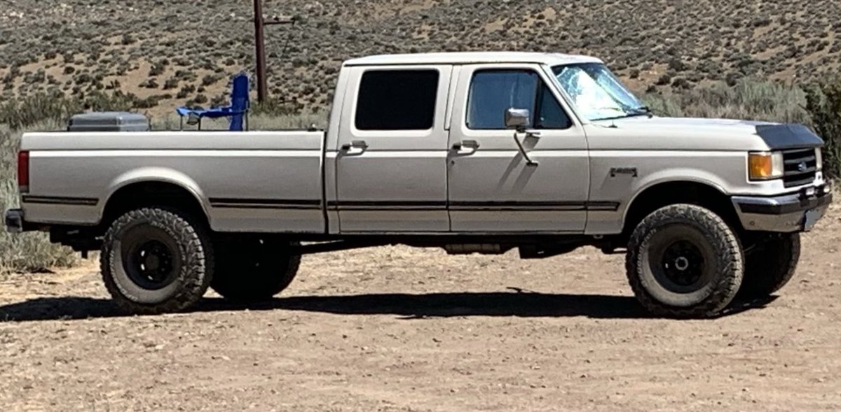 OrbitingIo tweet media