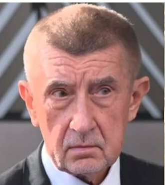 Maty Brendlᅠ tweet media