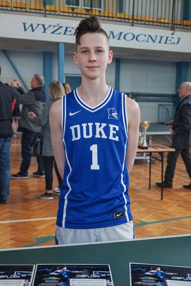 Luke_Robertss_'s tweet photo. Duke when everyone has them in the Final Four https://t.co/zYgSpkeVaf