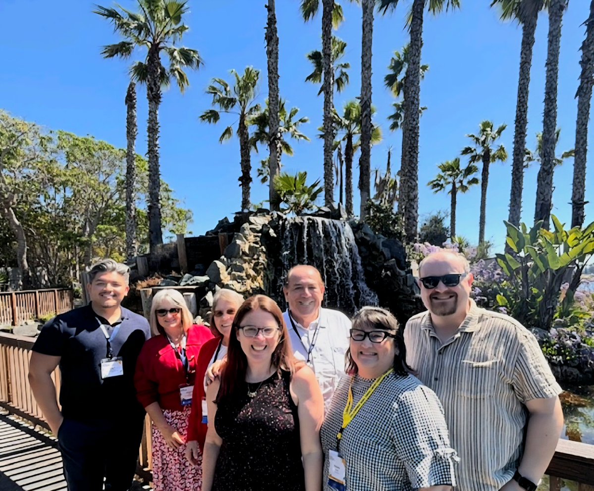 College Bridge tweet media