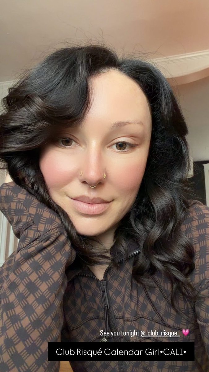 Club Risque tweet media