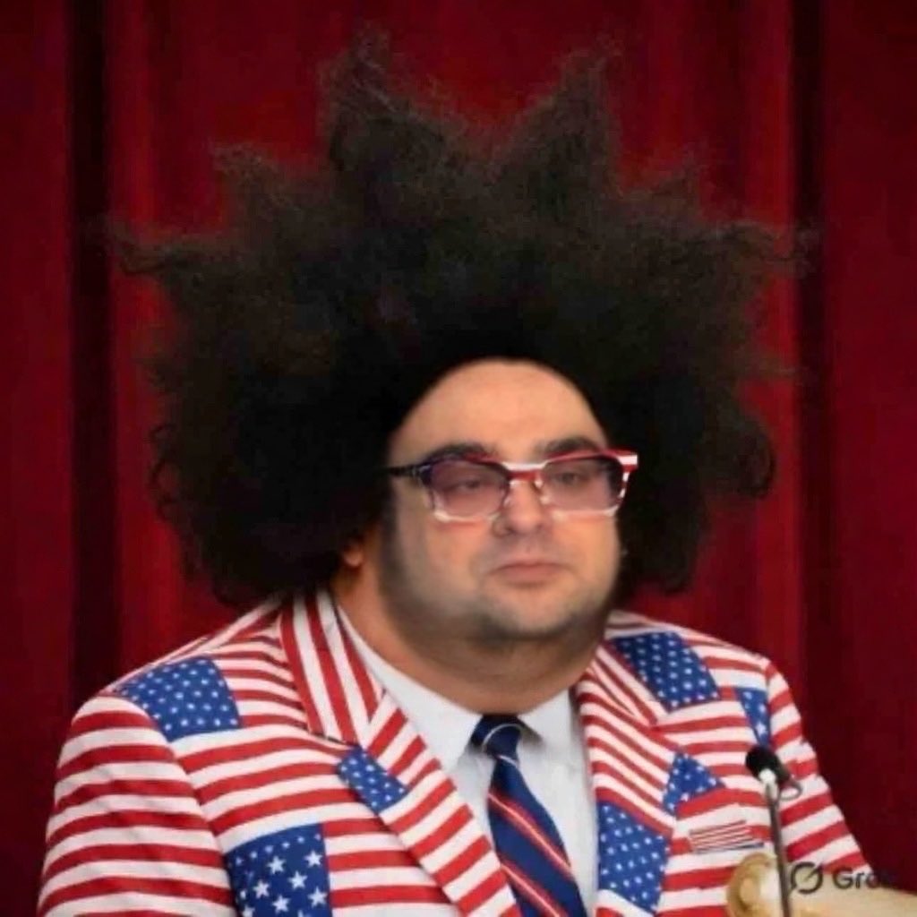 illicitpoast tweet media