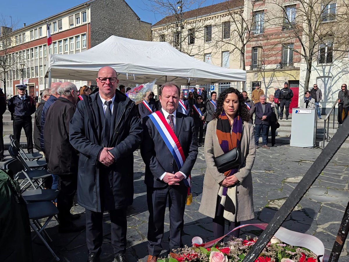 stephane1peu's tweet photo. À #SaintDenis puis à #Pierrefitte nous avons commémoré en ce 19 mars la fin de la guerre d’Algerie et de 132 ans de colonialisme. https://t.co/gtvxiqd8MX