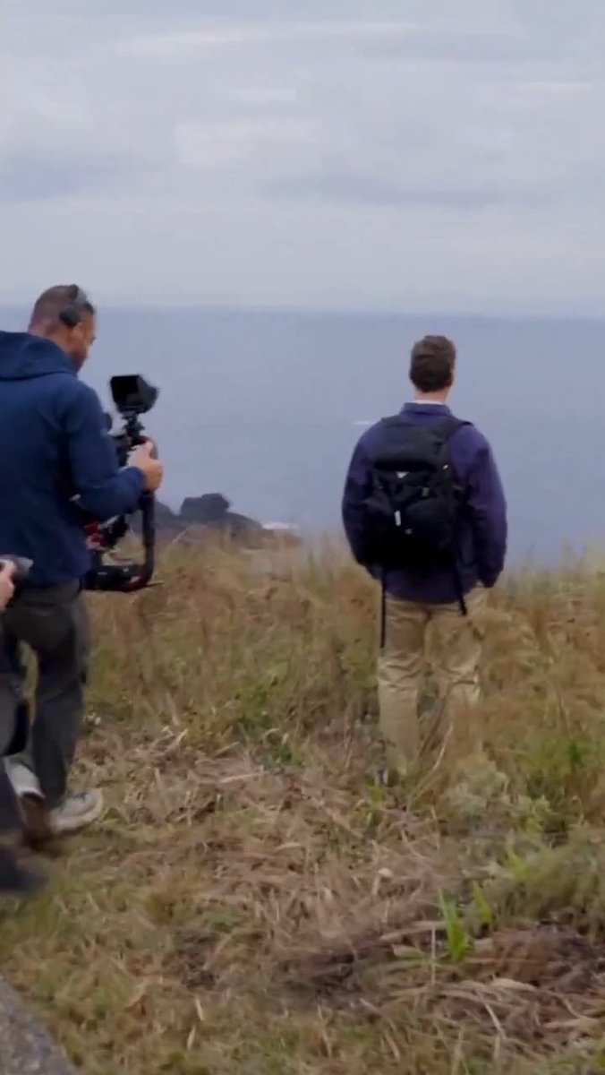 カラコ tweet media