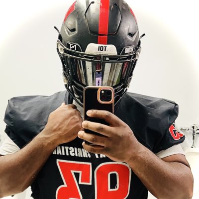 Solomon Moore tweet media