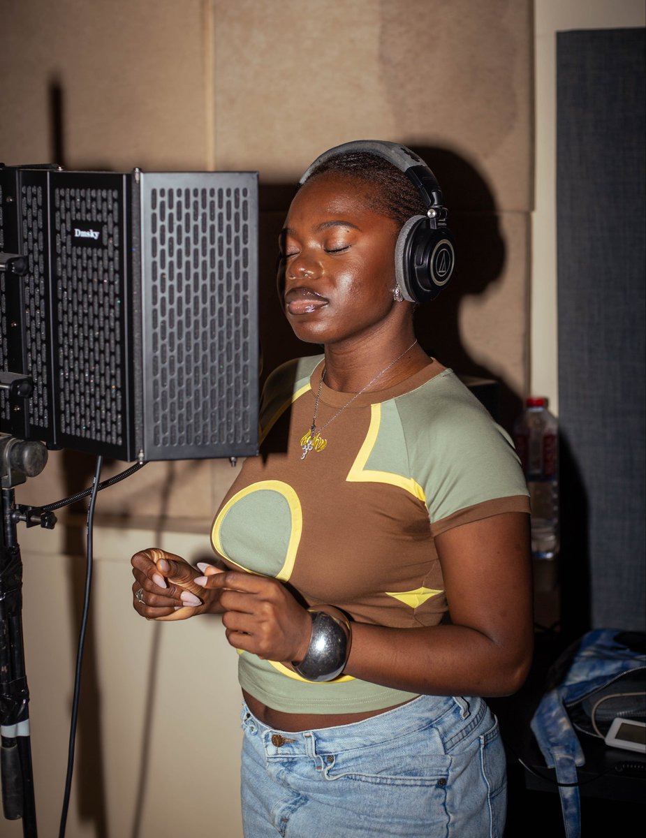 Creatizine Magazine tweet media