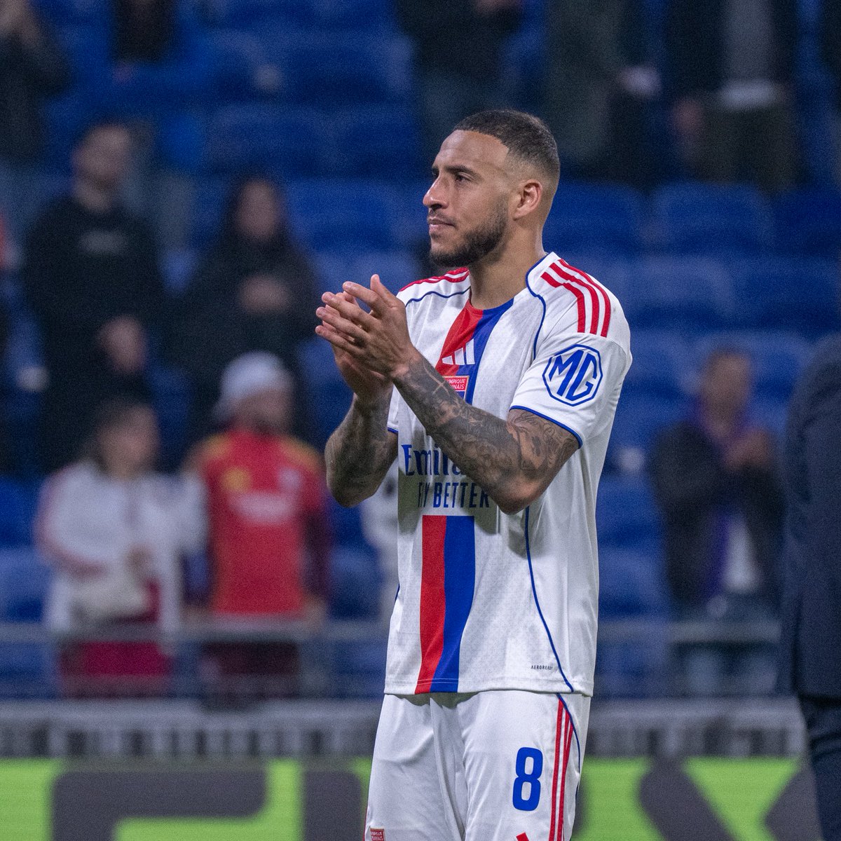 Olympique Lyonnais tweet media