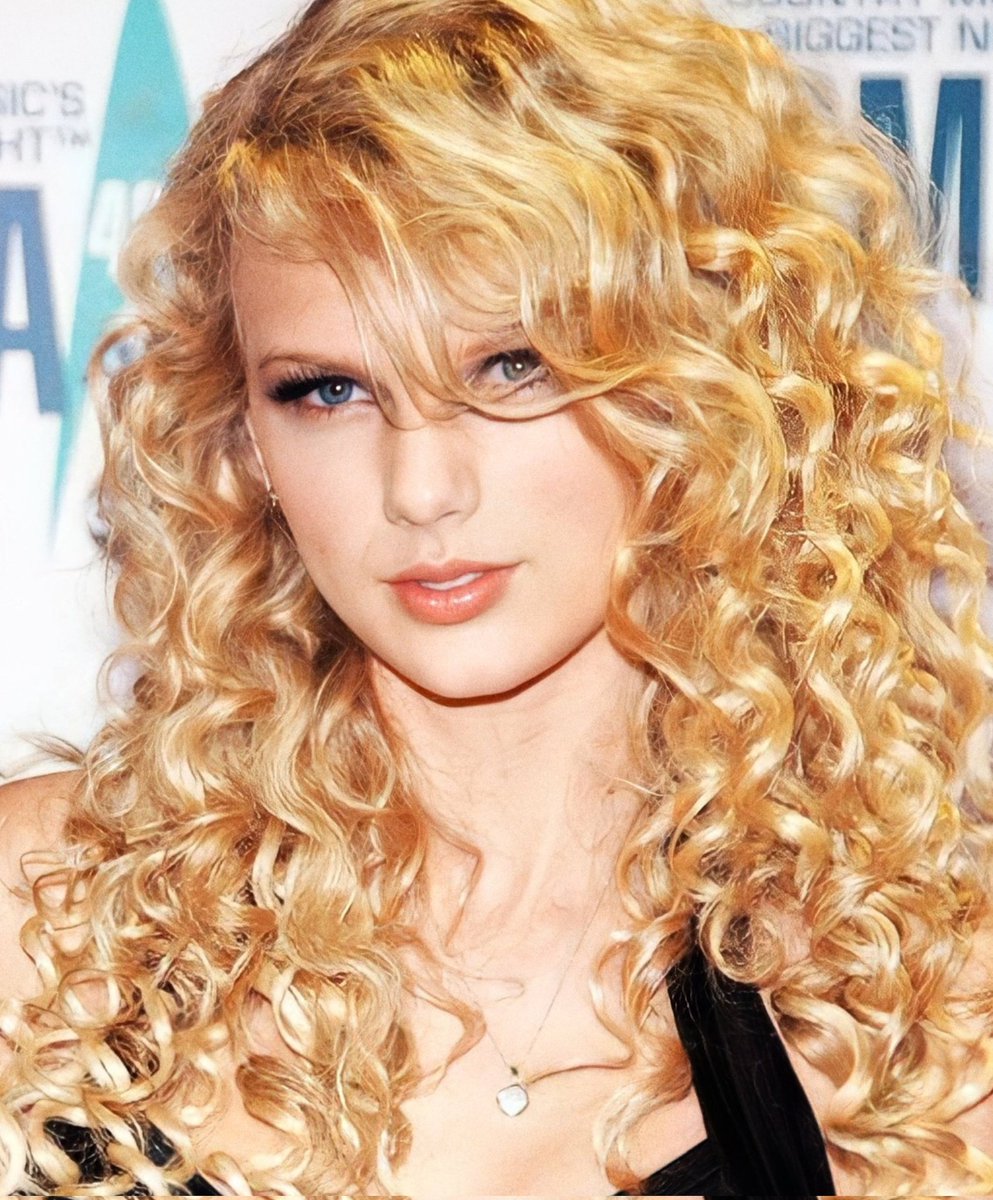 Taylor Swift Daily Brasil tweet media