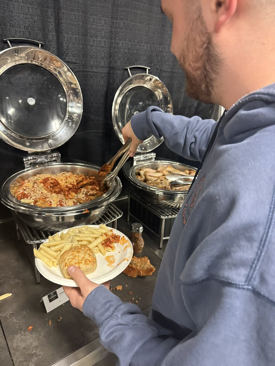 Evan Smith tweet media