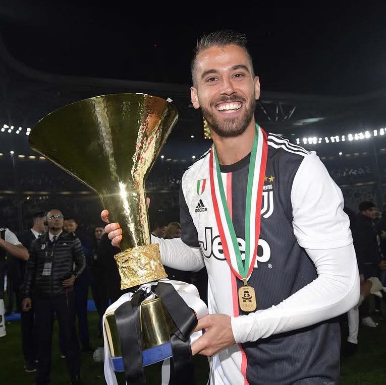 Daniele De Felice tweet media