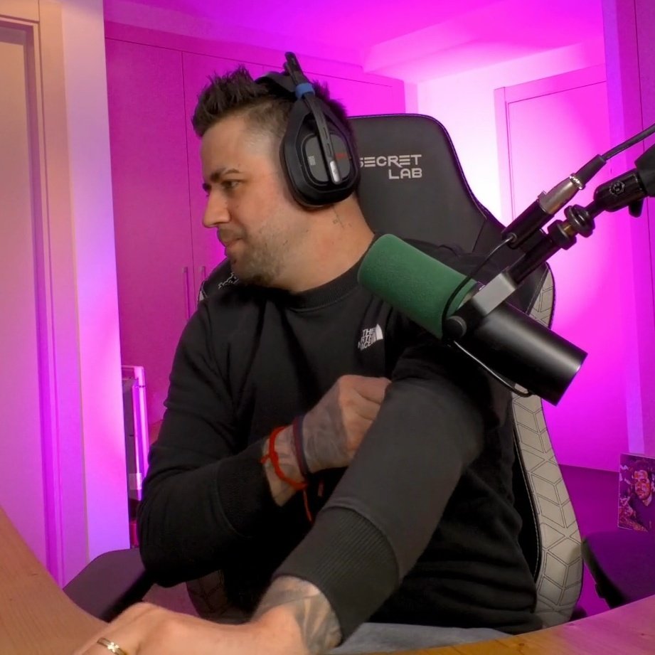 Bloody Mary 🇻🇪 tweet media