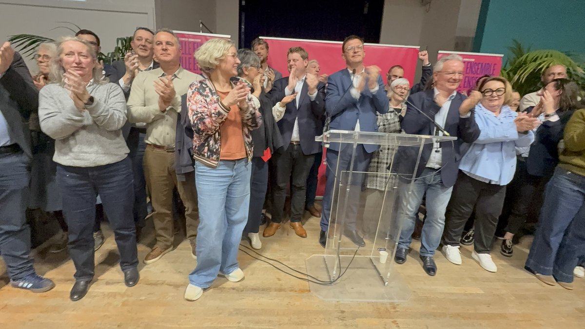 cabeldaniel6's tweet photo. La dernière ligne droite de la ville ensemble 2026 https://t.co/OK6vbujrPC