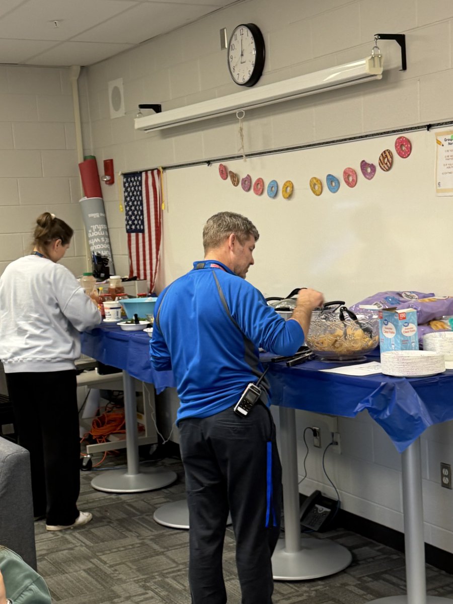 LCHSActivities tweet media