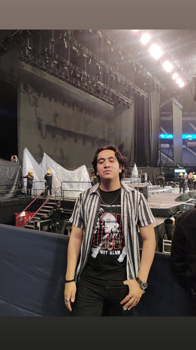 juann monjarás † tweet media