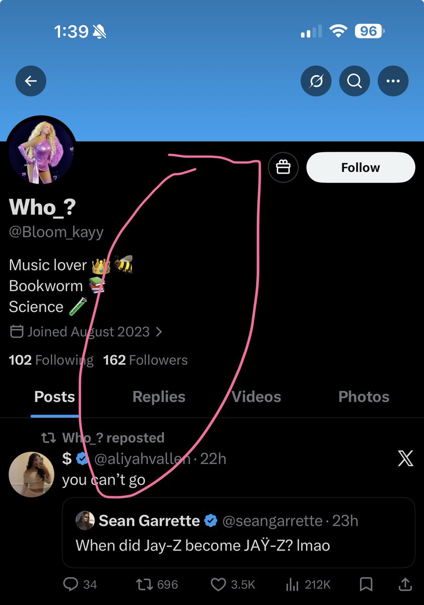 MinajVance28 tweet media