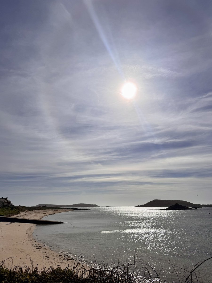 St Agnes Niki tweet media