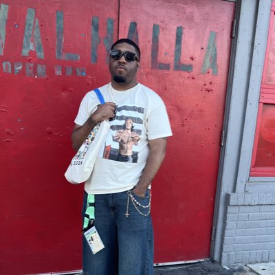 Foolie 🖤☄️ tweet media