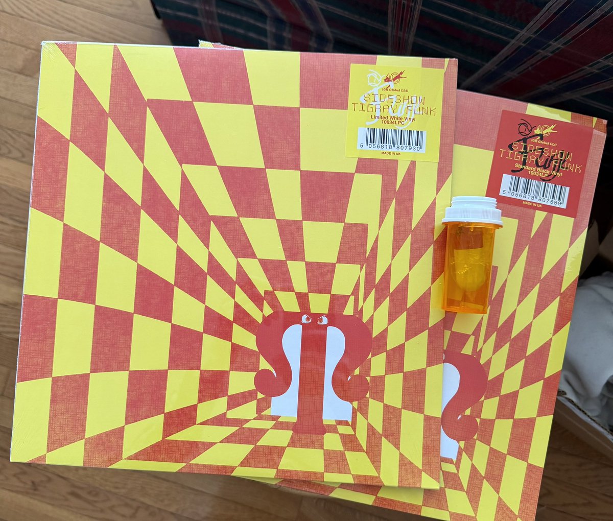 Bengiman Button tweet media